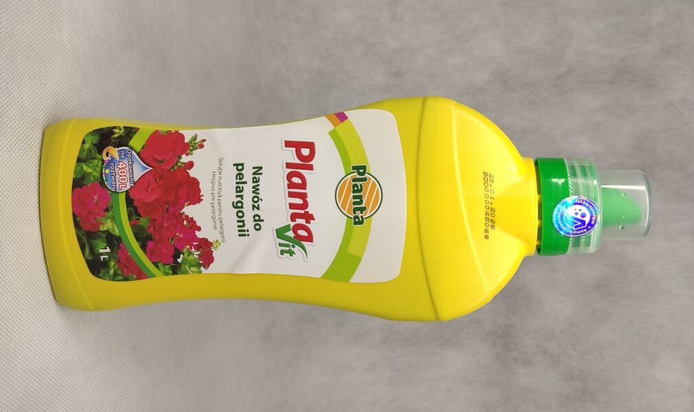 Nawóz Planta Vit do pelargonii 1l