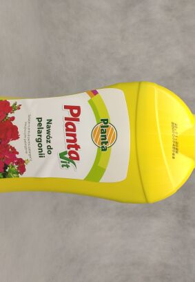 Nawóz Planta Vit do pelargonii 1l