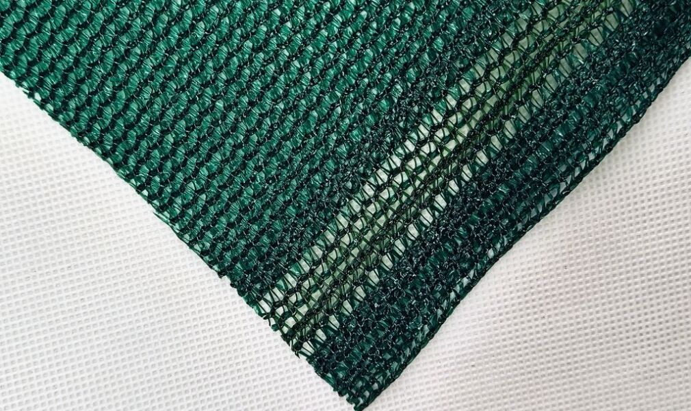 Dzianina cieniująca zielona PREMIUM 130g/m2 1m 150cm